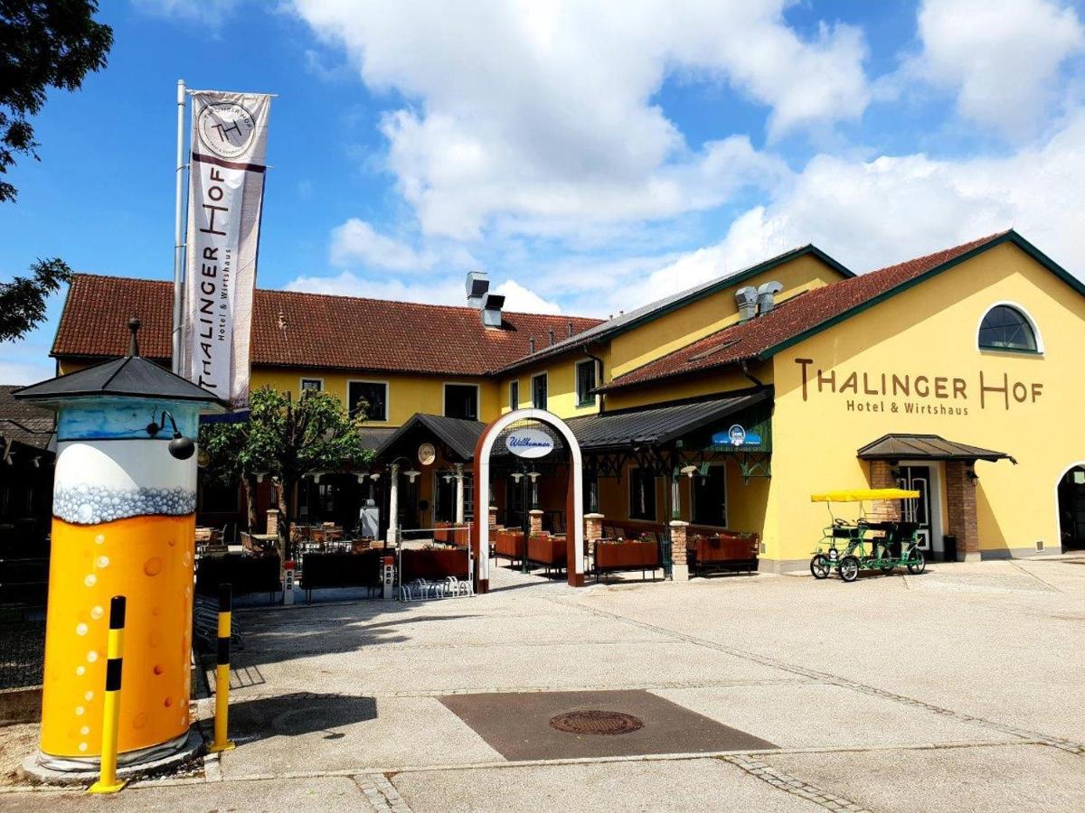 Hotel Thalinger Hof à Kronstorf Extérieur photo