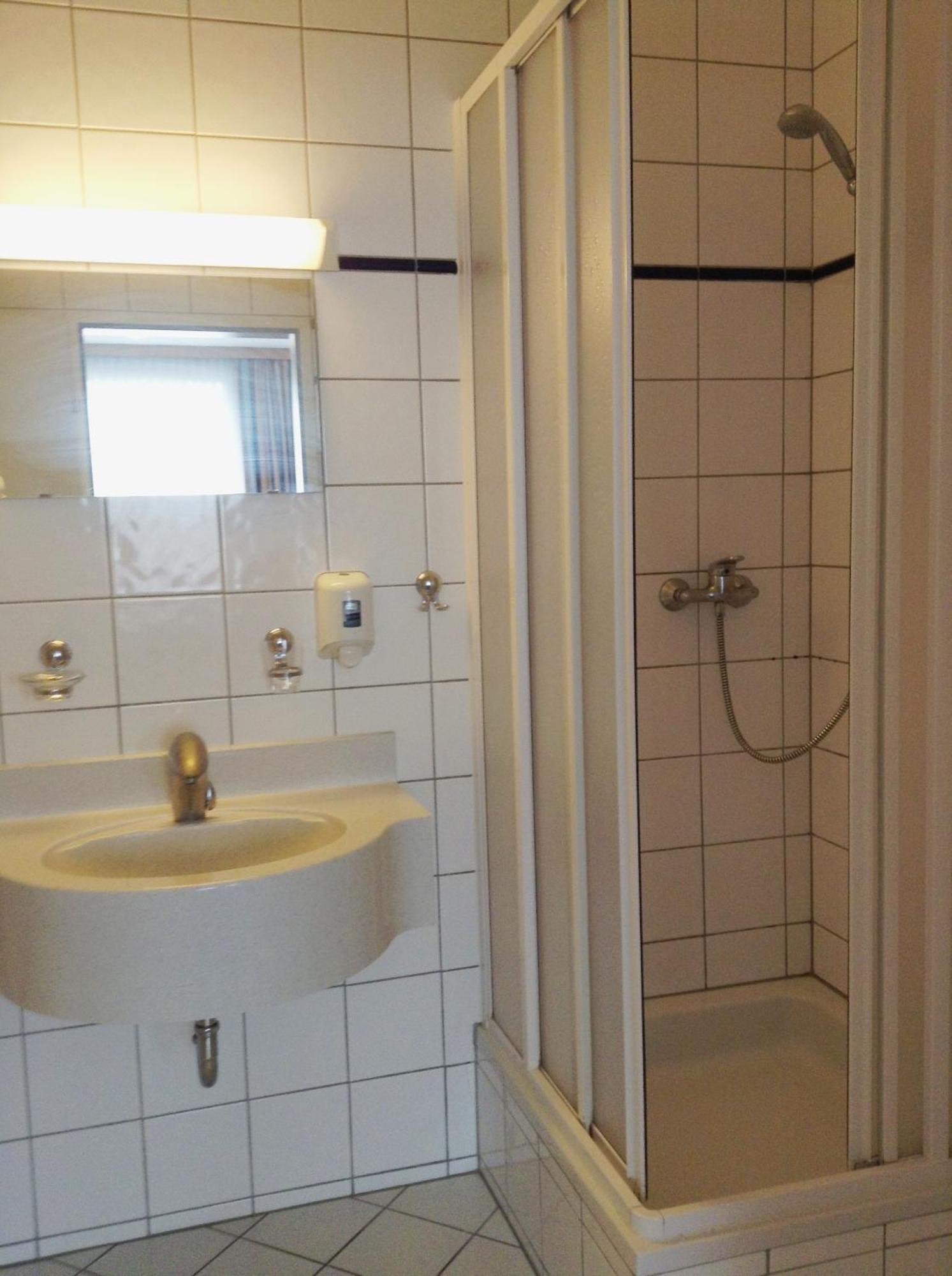 Hotel Thalinger Hof à Kronstorf Extérieur photo