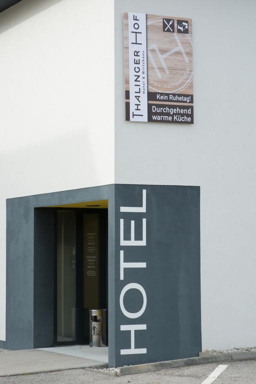 Hotel Thalinger Hof à Kronstorf Extérieur photo